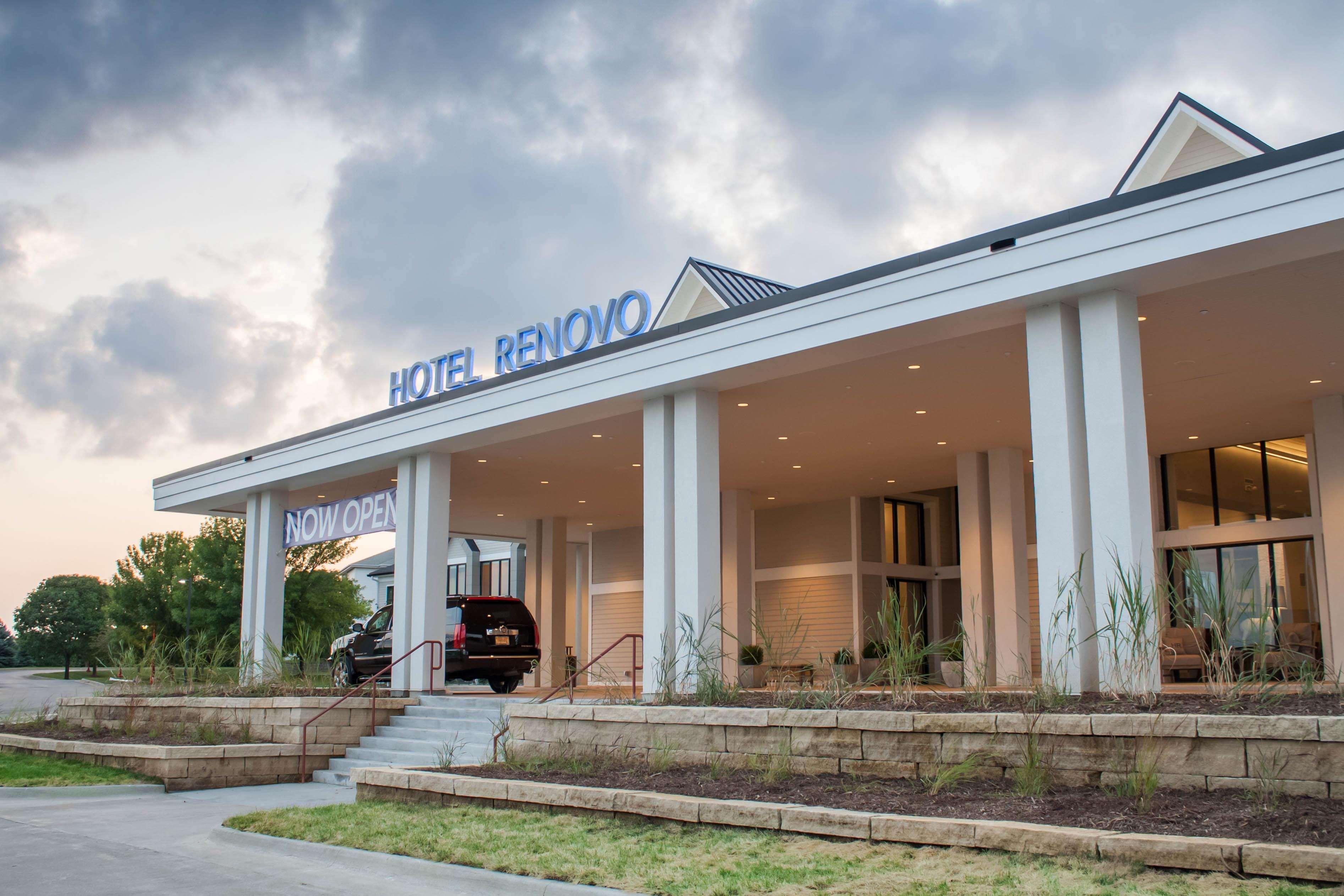 Hotel Renovo Des Moines Urbandale,Tapestry Collection Hilton Ngoại thất bức ảnh