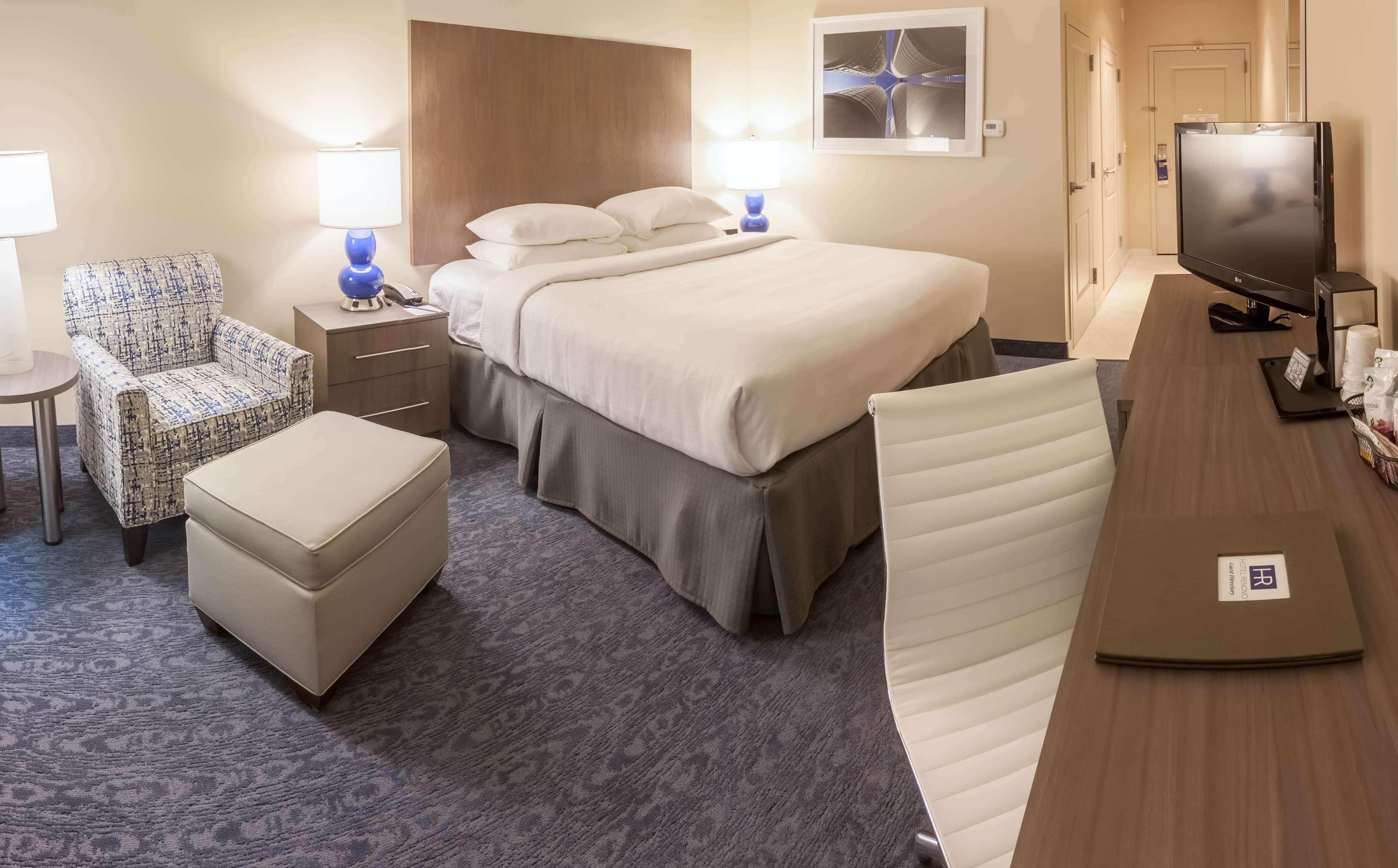 Hotel Renovo Des Moines Urbandale,Tapestry Collection Hilton Ngoại thất bức ảnh