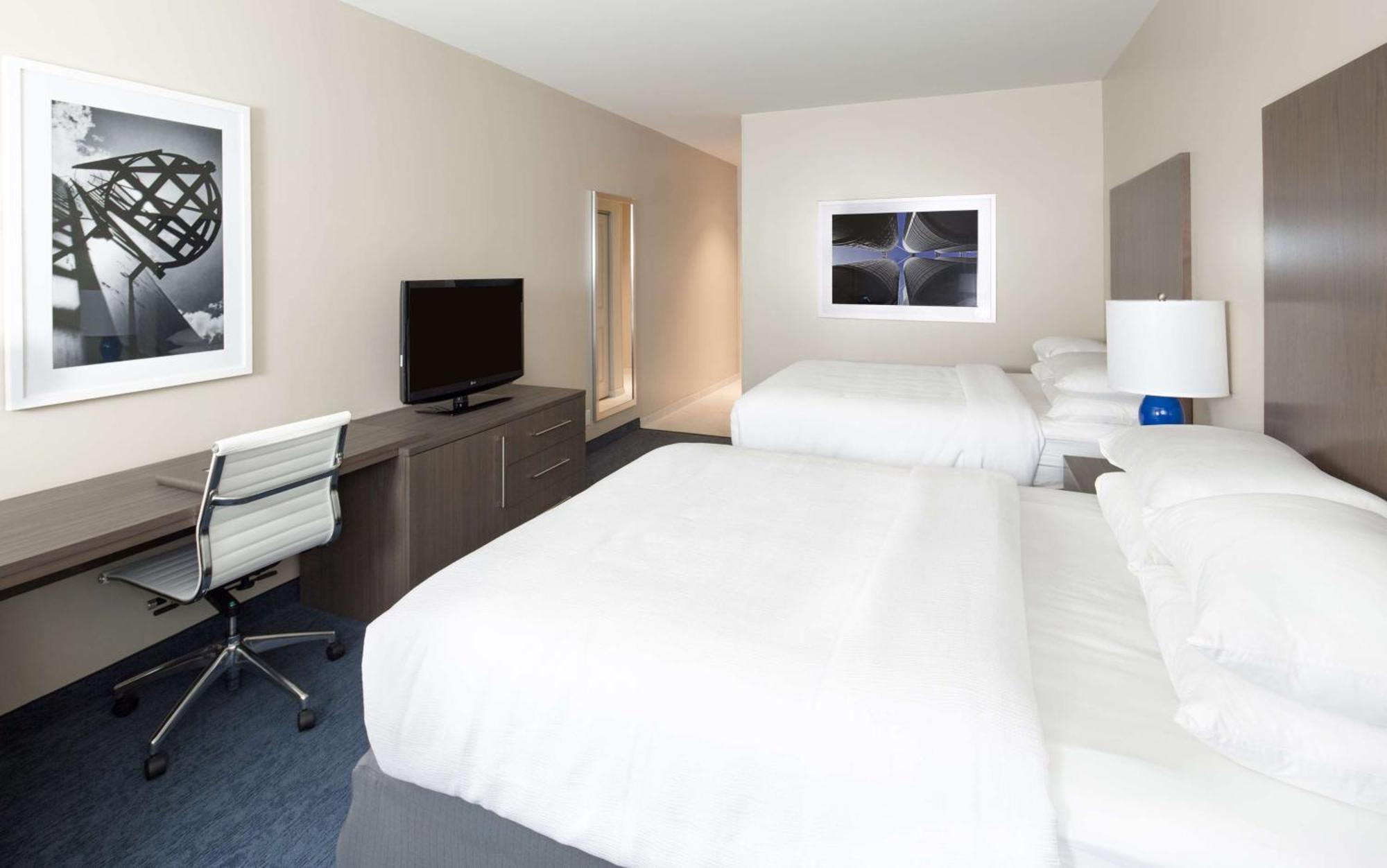 Hotel Renovo Des Moines Urbandale,Tapestry Collection Hilton Ngoại thất bức ảnh